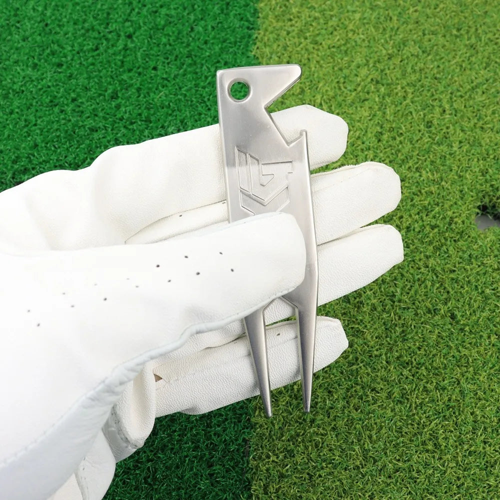 Essential Golf Tool: 2-in-1 Divot Repair Tool and Groove Cleaner