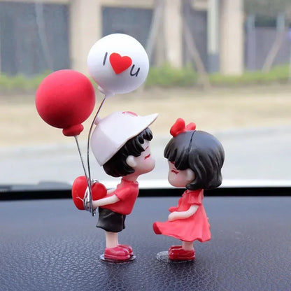 Cartoon Resin Couples Figurine